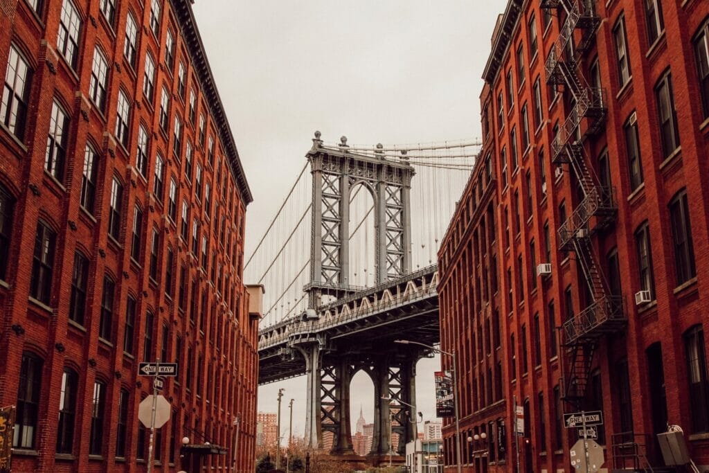 dumbo brooklyn restaurant tourism