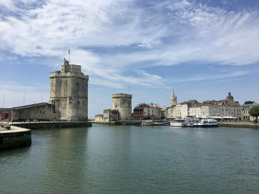 Tour St Nicolas and Tour de la Lanterne