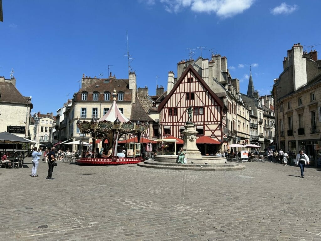 dijon francois rude square burgundy