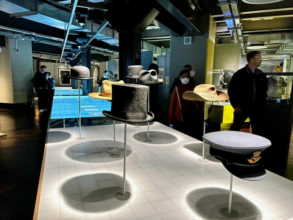 Exploring the Churchill Museum